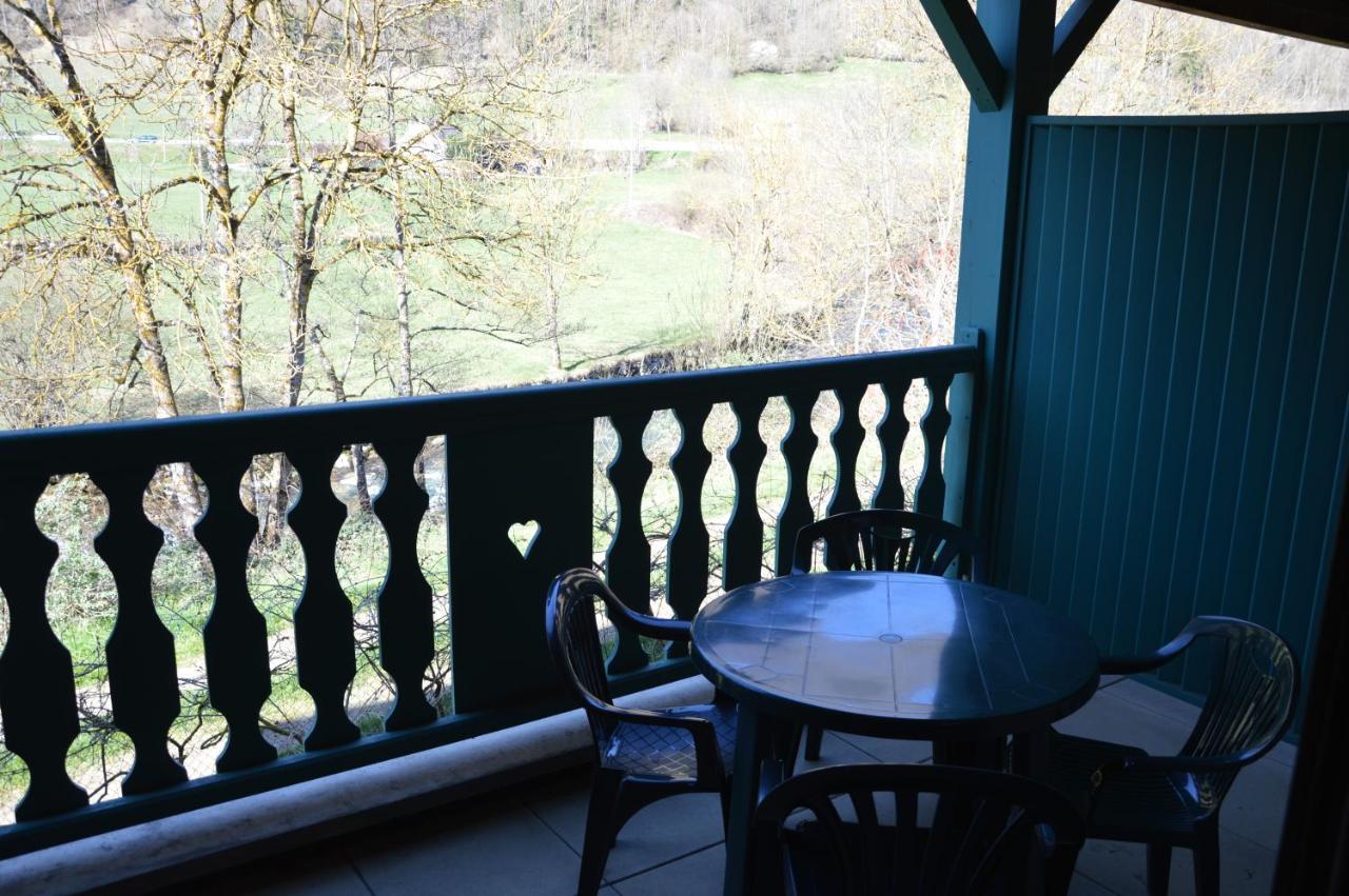 Studio Confortable Au Coeur D'Arreau Zewnętrze zdjęcie